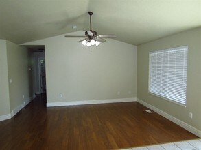 328 S 1250 E in Payson, UT - Foto de edificio - Building Photo