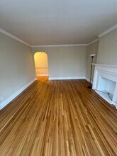 2221 W Arthur Ave in Chicago, IL - Building Photo - Building Photo