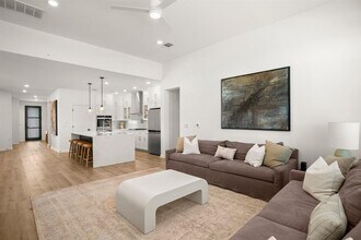 16718 Lilo Dr in Austin, TX - Building Photo - Building Photo