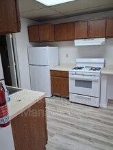 12149 DMC Hwy 99 in Burlington, IA - Foto de edificio - Building Photo