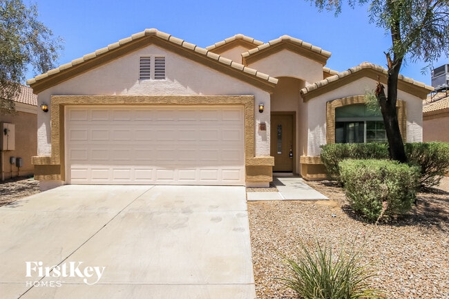 property at 6516 E Stacy St