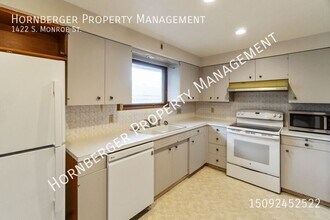 1422 S Monroe St in Spokane, WA - Building Photo - Building Photo
