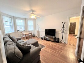 15 Ellery St, Unit 2 in Cambridge, MA - Building Photo