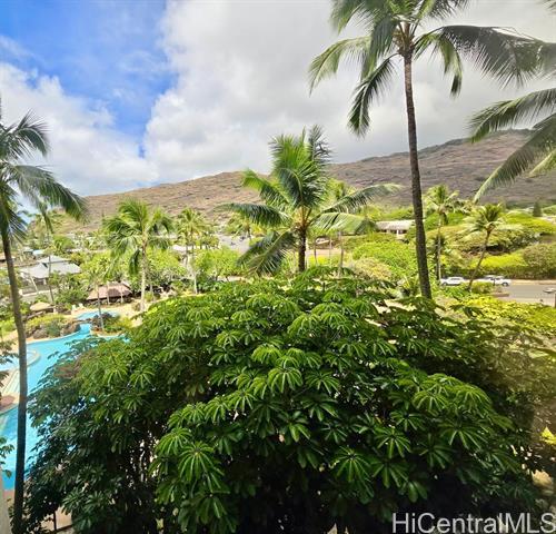 501 Hahaione St in Honolulu, HI - Building Photo - Building Photo