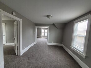 4168A N 92nd St in Milwaukee, WI - Building Photo - Building Photo