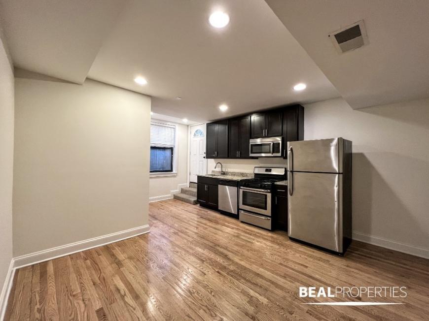 4036 N Ashland Ave in Chicago, IL - Building Photo