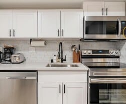 529 20th Ave in Seattle, WA - Building Photo