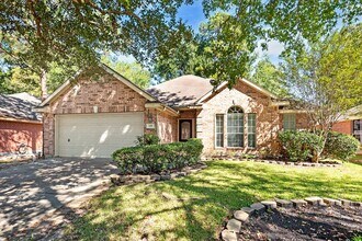 135 W Russet Grove Cir in Conroe, TX - Building Photo - Building Photo