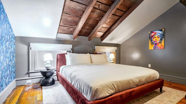 604 Baronne St in New Orleans, LA - Building Photo - Building Photo