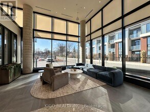 25 Wellington St S in Kitchener, ON - Building Photo - Building Photo