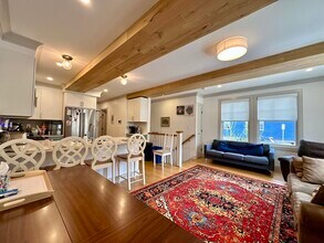 95 W Walnut Park in Boston, MA - Building Photo - Building Photo