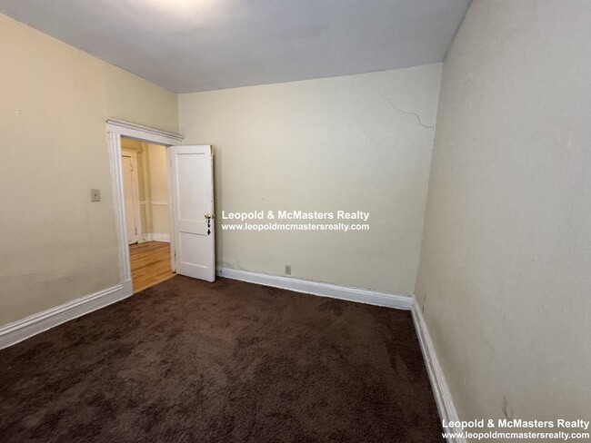 162 Kelton St, Unit 14 in Boston, MA - Building Photo - Building Photo