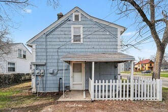 434 N Hamilton St in Ypsilanti, MI - Building Photo - Building Photo