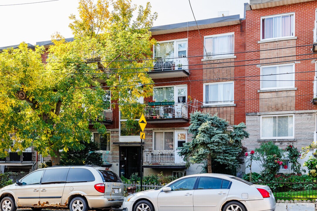 2120 Beaconsfield Av in Montréal, QC - Building Photo