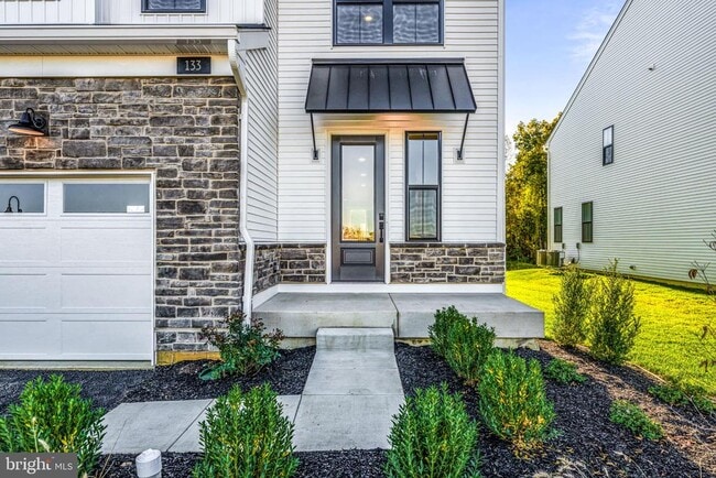 property at 133 Alroy Rd