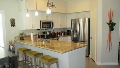 4821 Black Bear Rd in Las Vegas, NV - Building Photo - Building Photo