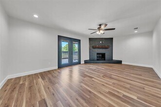313 County Rd 805A in Cleburne, TX - Building Photo - Building Photo