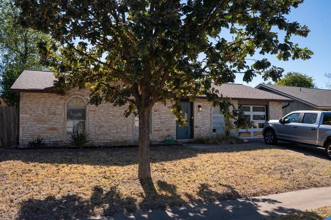 2509 Cockburn Dr in Austin, TX - Building Photo - Building Photo