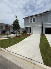 310 Winston Way in Villa Rica, GA - Building Photo - Building Photo