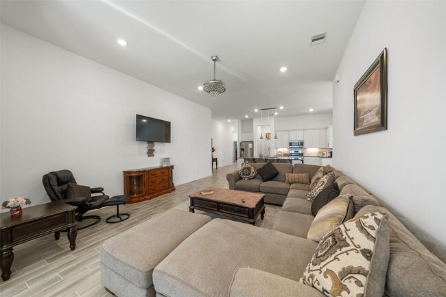 property at 11107 Willamer St