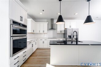 212 Avenda Ln in Midlothian, VA - Building Photo - Building Photo