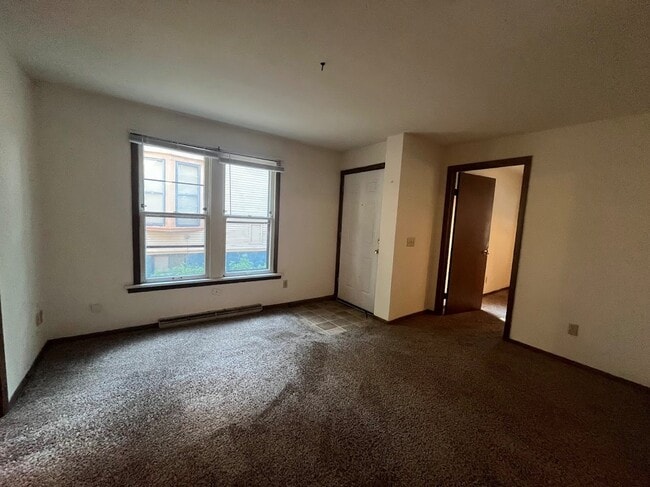 411 W Doty St, Unit #1 in Madison, WI - Building Photo - Building Photo