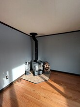 822 12th St W in Columbia Falls, MT - Foto de edificio - Building Photo