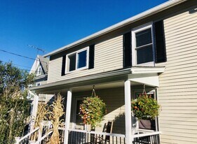 21 Madison St in Newton, NJ - Building Photo