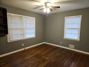 2695 Sandtown Rd SW in Marietta, GA - Building Photo - Building Photo