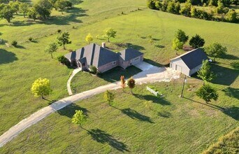867 Durning Rd in Van Alstyne, TX - Building Photo - Building Photo