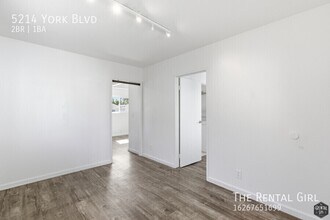 5214 York Blvd in Los Angeles, CA - Building Photo - Building Photo