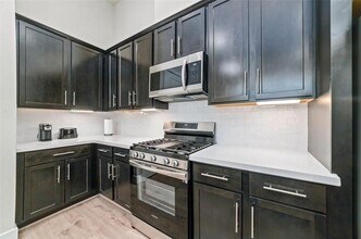 148 Knightsbridge Park Ln in Houston, TX - Building Photo - Building Photo