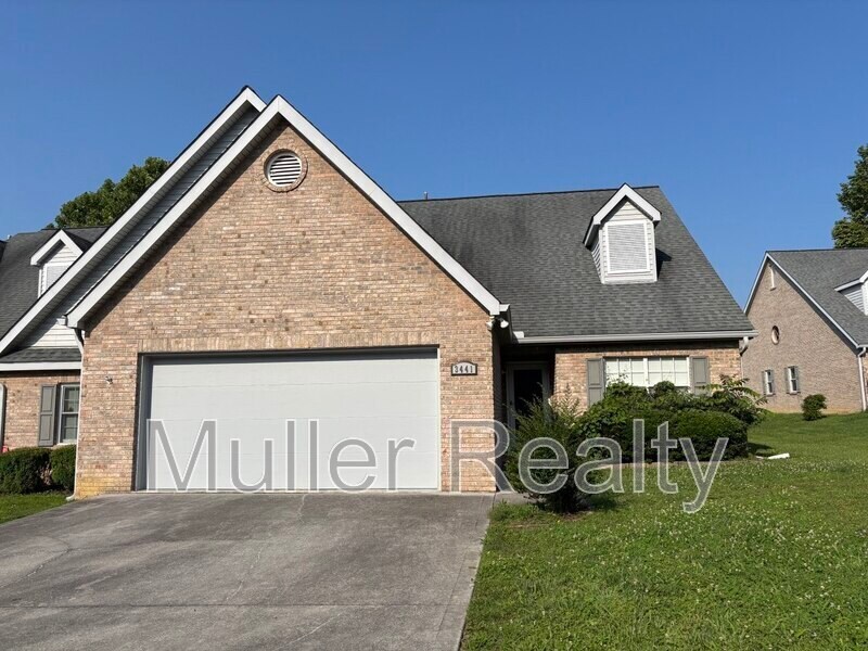 3441 Lexann Ln in Knoxville, TN - Building Photo