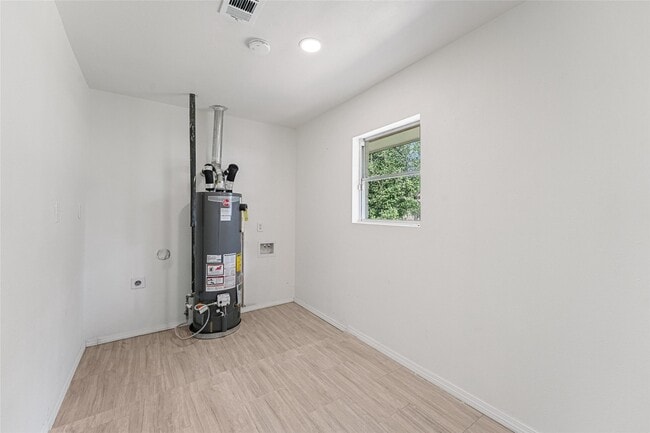 5010 W 43rd St in Houston, TX - Building Photo - Building Photo