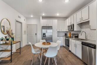 14533 Star Water Rd in Kissimmee, FL - Building Photo - Building Photo