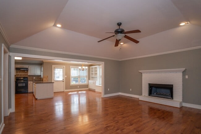 42 Thornhill Dr in Sherwood, AR - Building Photo - Building Photo