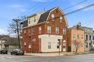 115 Remsen Ave in New Brunswick, NJ - Building Photo - Building Photo