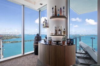 700 NE 26th Terrace in Miami, FL - Building Photo - Building Photo