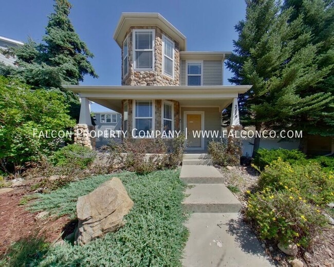 property at 2274 Saint Paul Dr