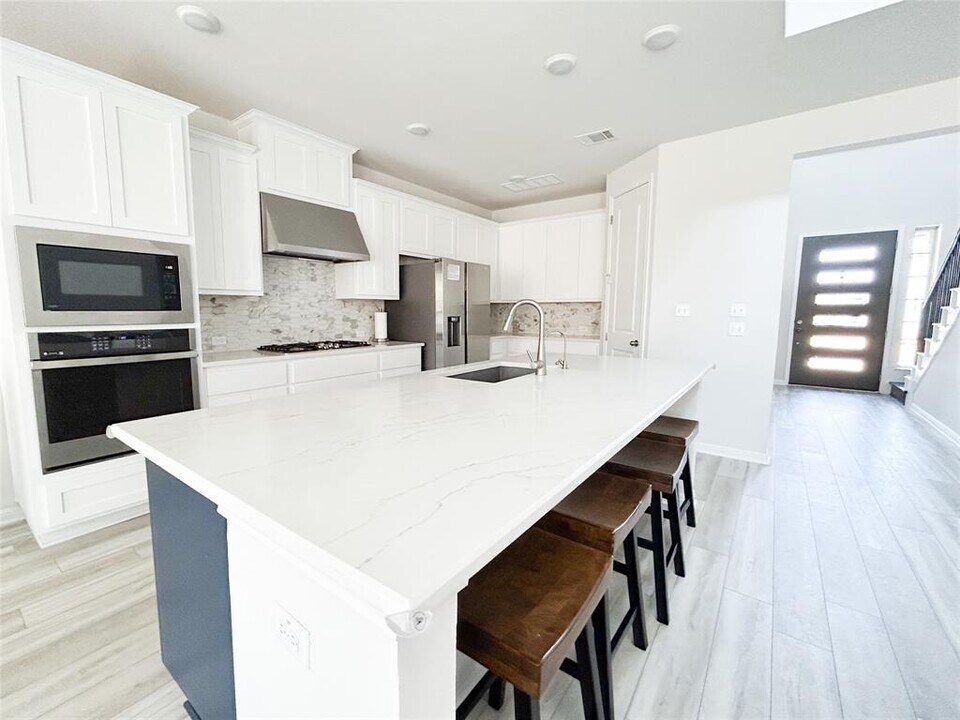 4620 Modena Bay Bend in Leander, TX - Building Photo