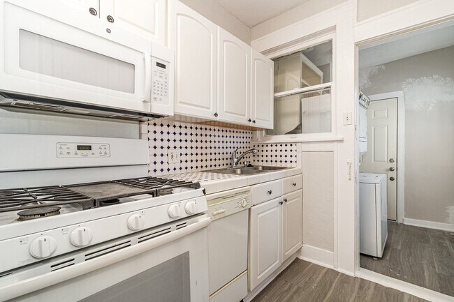 5934 Prospect Ave in Dallas, TX - Building Photo - Building Photo