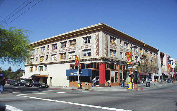 2482-2500 Telegraph Ave in Berkeley, CA - Building Photo - Building Photo