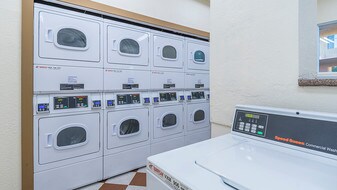 Rio Vista Apartment Homes in Tucson, AZ - Building Photo