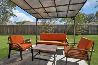 14102 Sylvia Dr in Cypress, TX - Building Photo - Building Photo