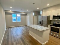 1923 Ashland Ave photo'