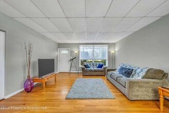 801 Moosic Rd in Old Forge, PA - Building Photo - Building Photo