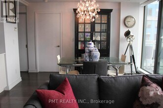 32 Camden St in Toronto, ON - Building Photo - Building Photo