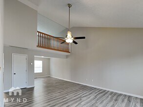 5819 Rothrock Ct in Galloway, OH - Building Photo - Building Photo