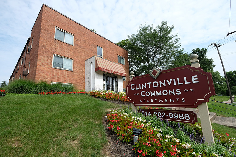 Clintonville Commons in Columbus, OH - Foto de edificio