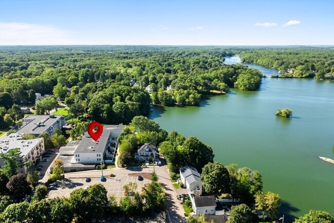 24 S Bulfinch St in North Attleborough, MA - Building Photo - Building Photo